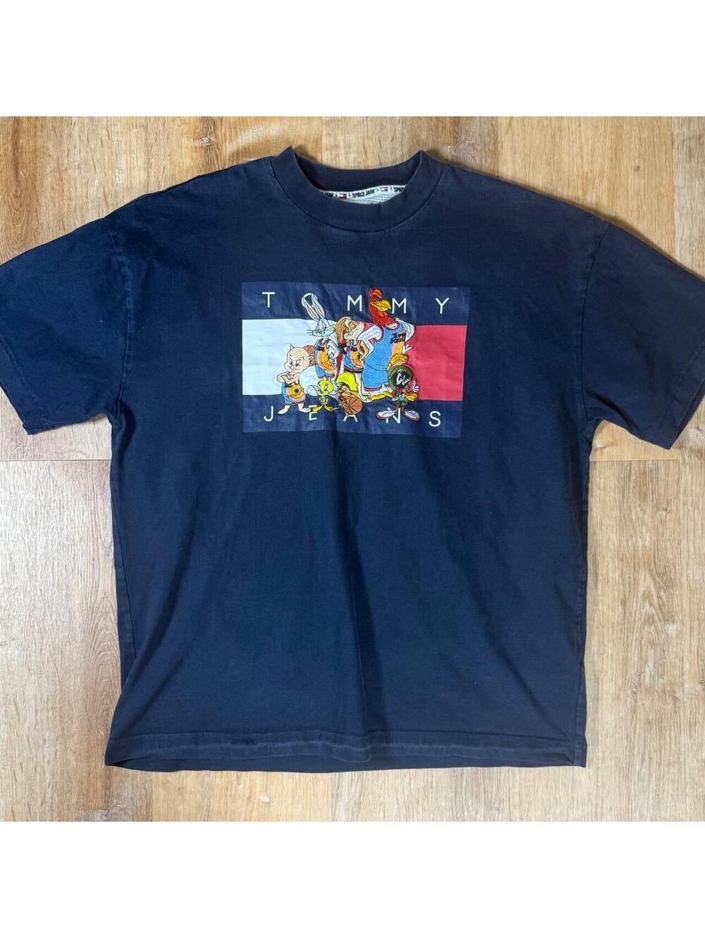Tommy Hilfiger Space Jam Graphic T-Shirt – Size L